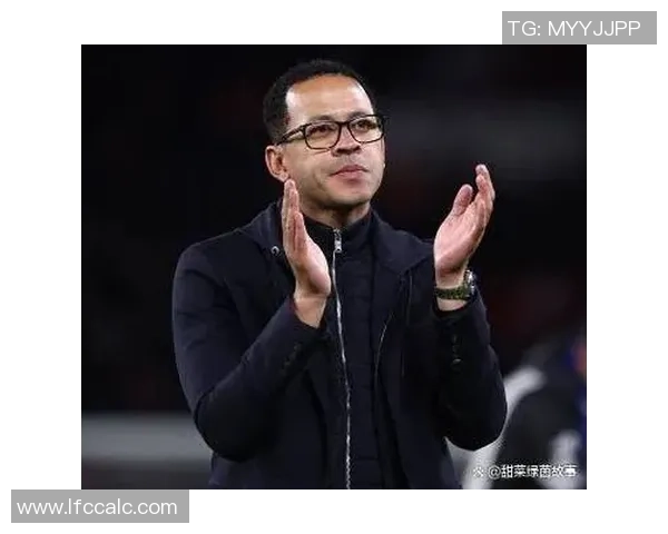 蓝军新纪元：罗西尼尔执掌斯坦福桥，西塞与沃克加盟开启战术风暴